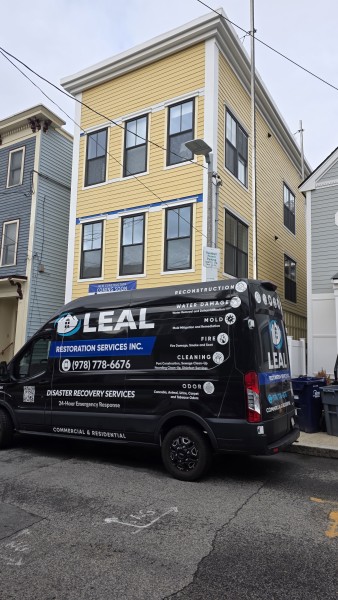 Water Damage Restoration in Medfrod, MA (9)